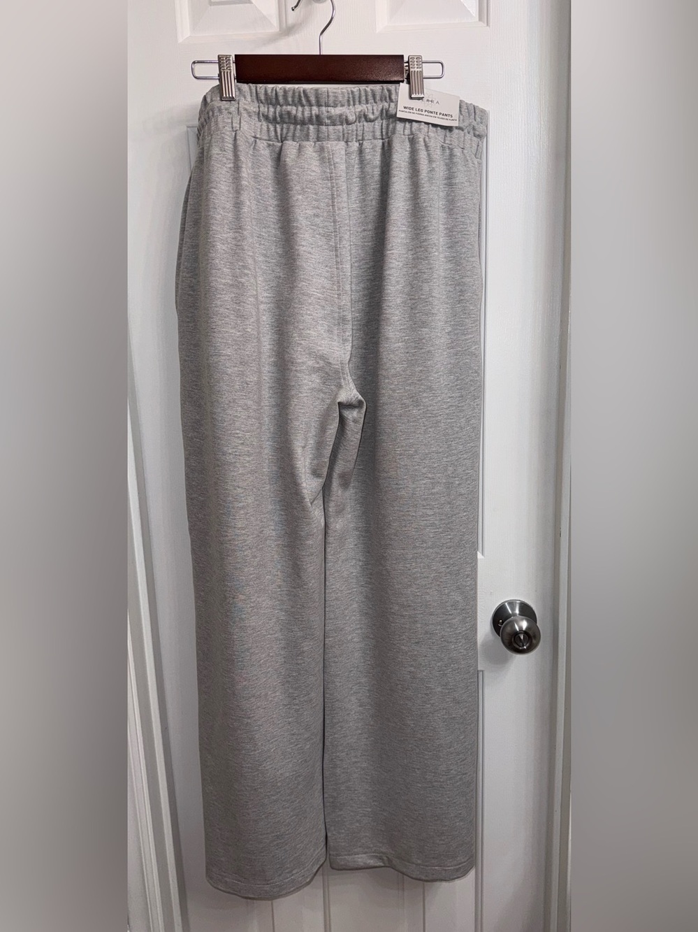 Women’s Heather Gray Wide-Leg Ponte Pants, 67 % Viscose, New with Tags! - Picture 7 of 10